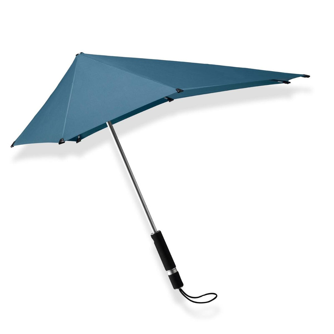Voorkant van de Senz Original storm paraplu in Iyons-blue #kleur_iyons-blue