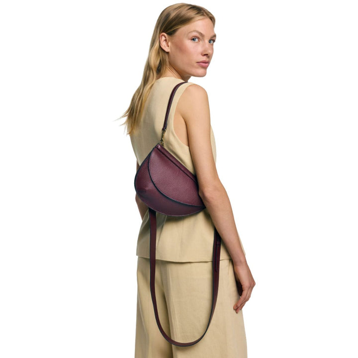 In gebruik #kleur_bordeaux