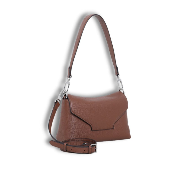 Voorzijde met schouderriem van de Smaak Amsterdam Pippa schoudertas in camel #kleur_camel