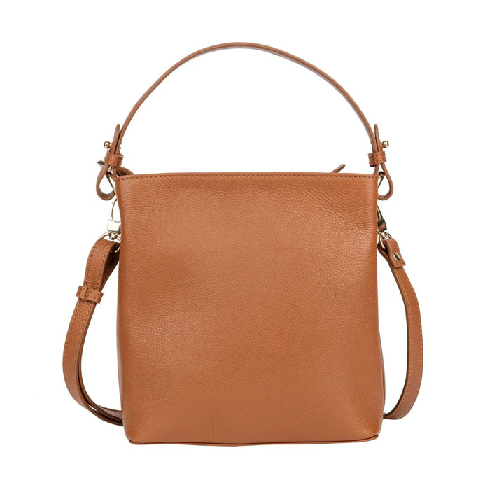 Achterkant van de Calico Bellici handtas cognac #kleur_cognac