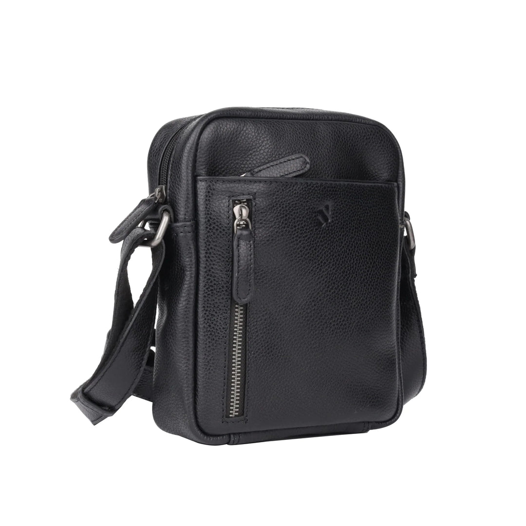 Voorzijde van de Sparwell Savion Crossbodytas zwart #kleur_zwart