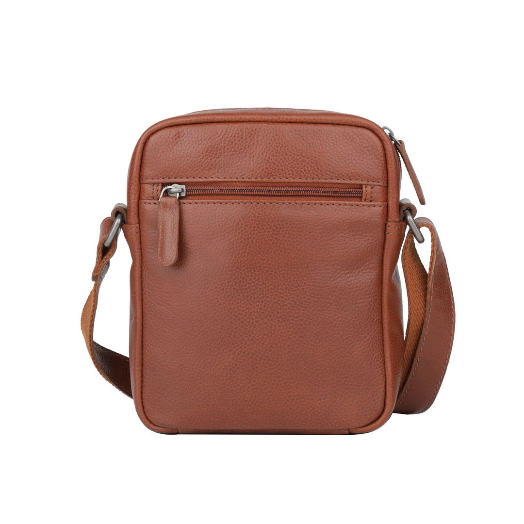 Achterkant van de Sparwell Savion Crossbodytas cognac #kleur_cognac