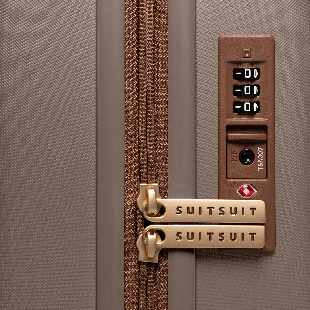 TSA slot van de SUITSUIT Serenity middelmaat koffer 66 in moon-stone #kleur_moon-stone