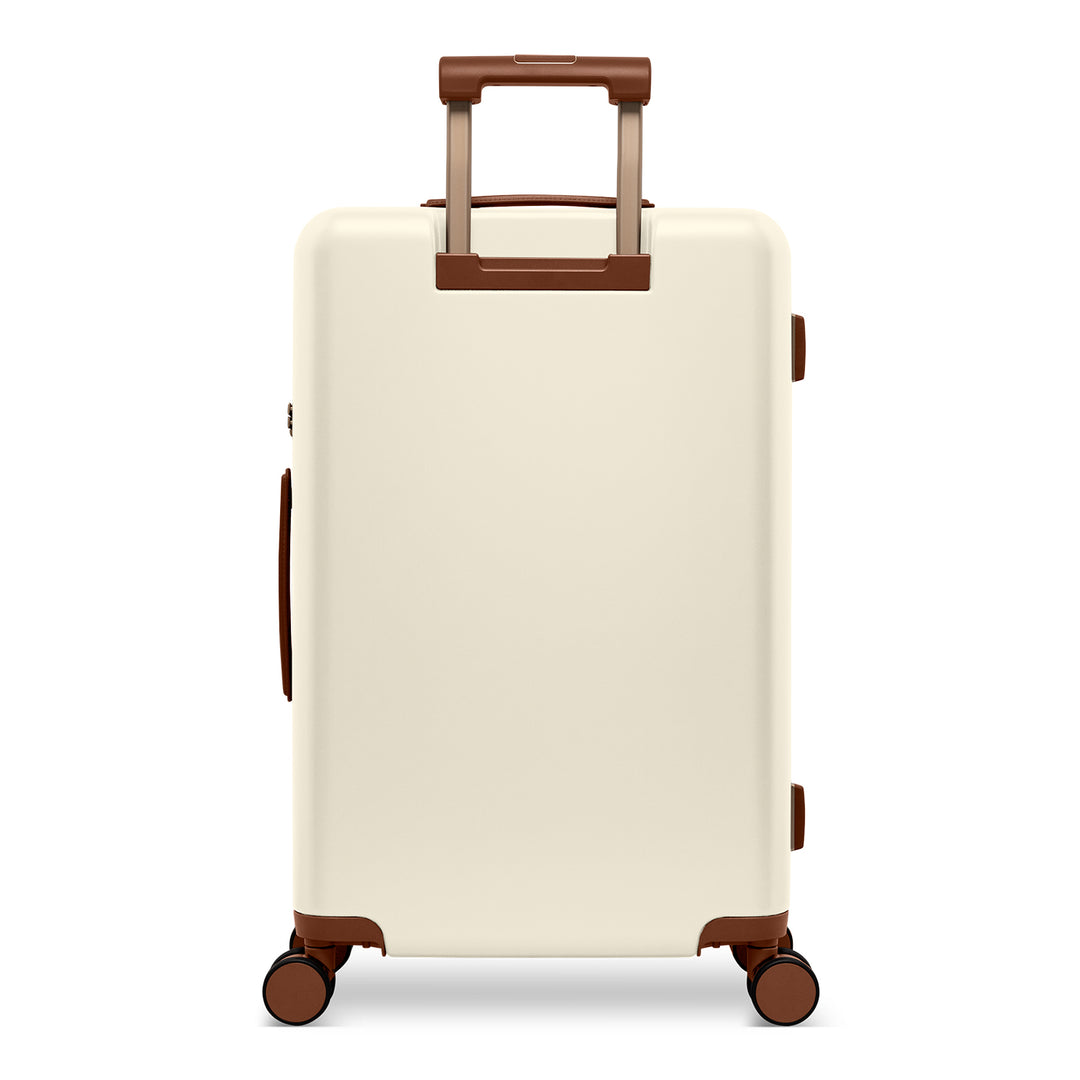 Achterkant van de SUITSUIT Serenity middelmaat koffer 66 in whisper white #kleur_whisper-white