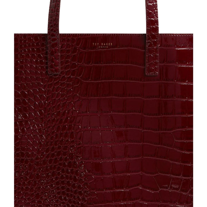 Details van de voorkant van de Ted Baker Crinkon large shopper wine #kleur_wine