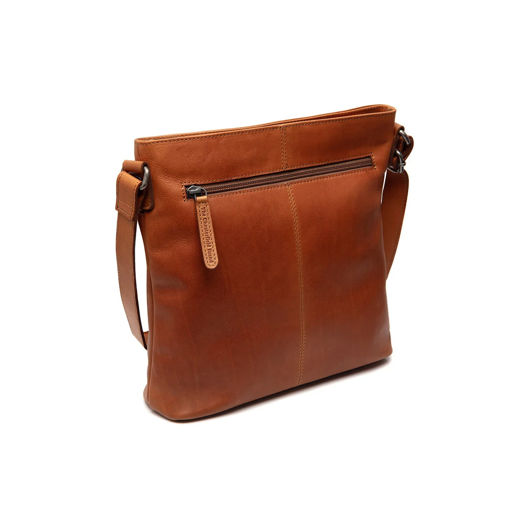 Achterkant van The Chesterfield Lunton crossbodytas in cognac #kleur_cognac