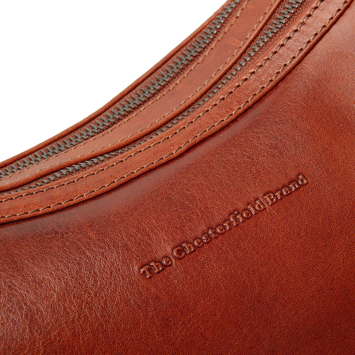 The Chesterfield | Moneva | Schoudertas