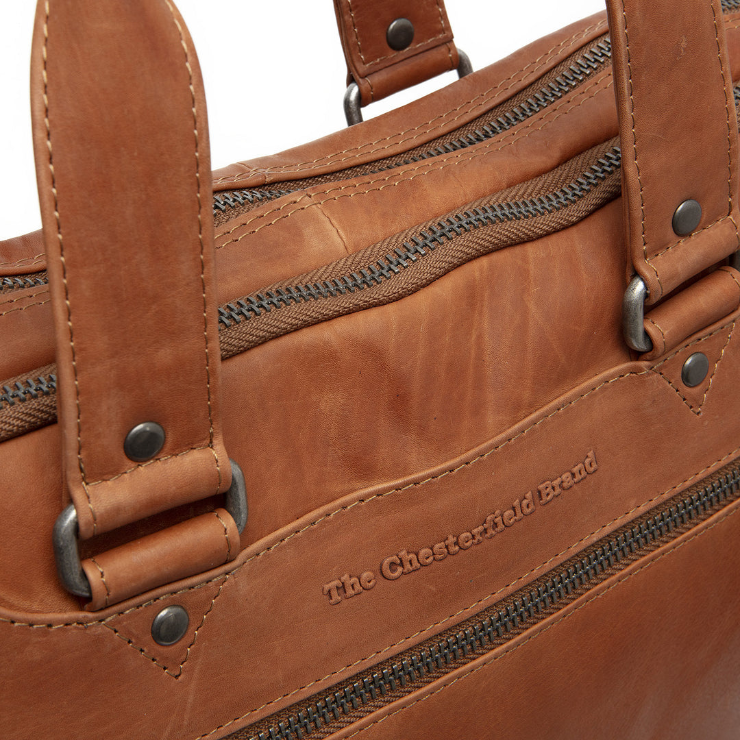 Details van The Chesterfield Montara Leren werktas cognac #kleur_cognac