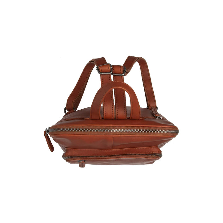 Bovenkant van The Chesterfield Floran leren rugzak in cognac #kleur_cognac