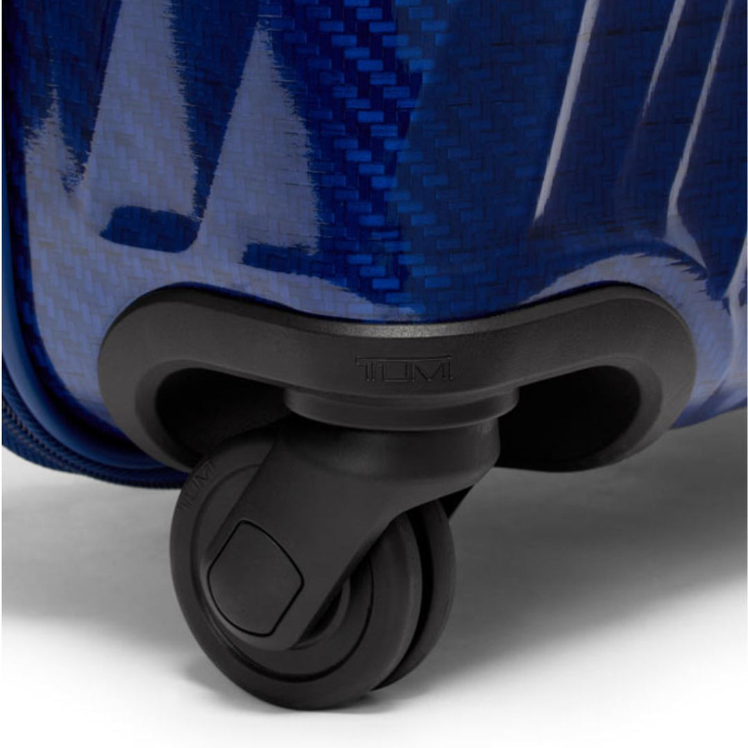 Wielen van de Tumi 19 degree lite handbagage cobalt #kleur_cobalt