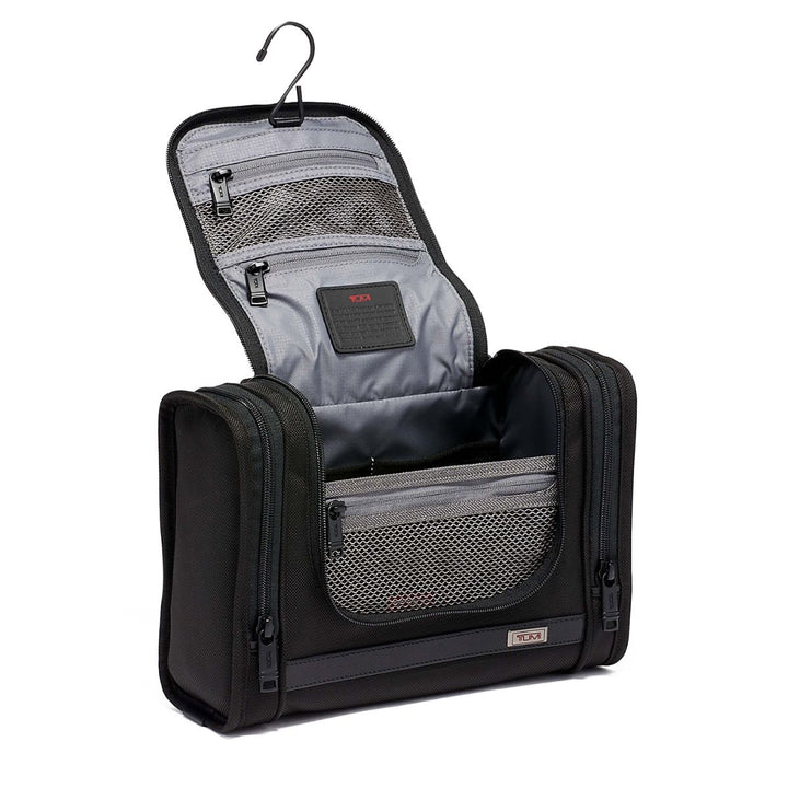 Tumi | Alpha 3 | Ophang Toilettas