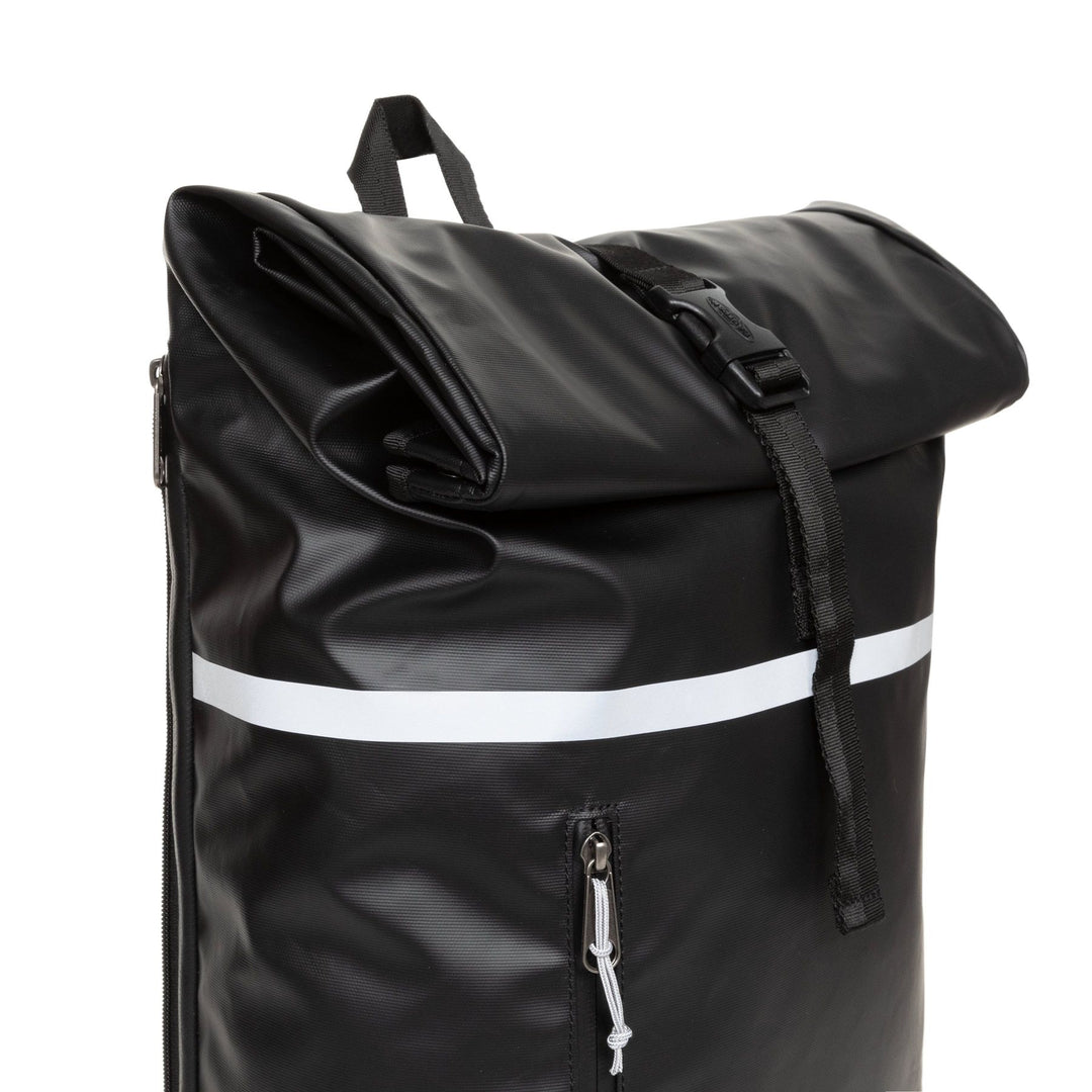 Bovenkant van de Eastpak Up Roll Bike Tarp rugzak Black #kleur_black