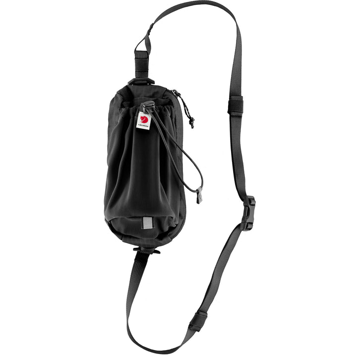 Voorkant van de Fjallraven Abisko bottle pocket zwart #kleur_zwart