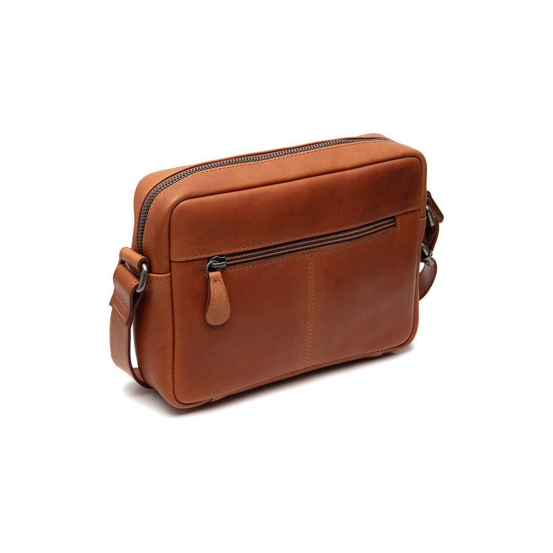 Achterkant van de Chesterfield Westmere in #kleur_cognac