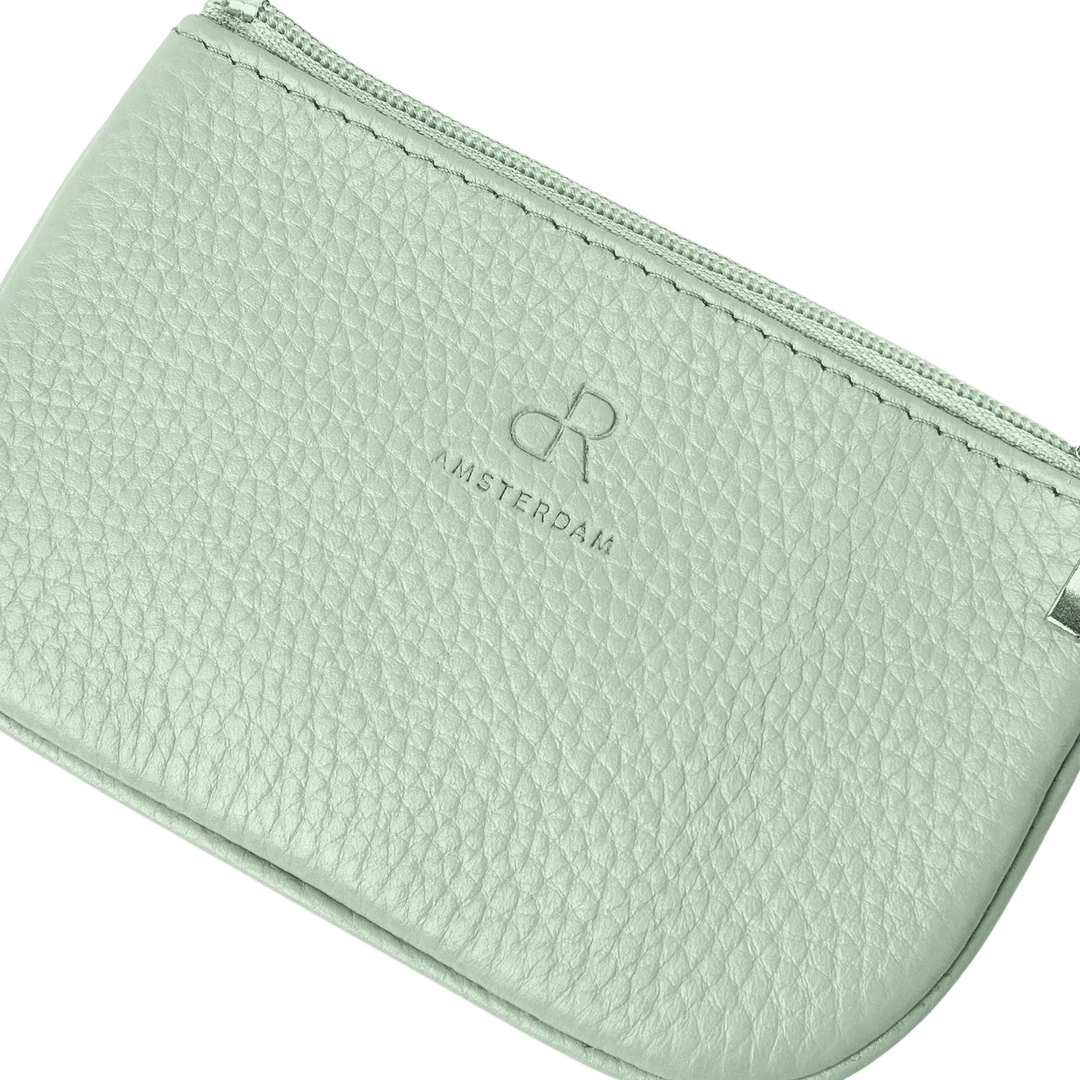 Details van het materiaal van de dR Amsterdam mint sleutel etui #kleur_mint
