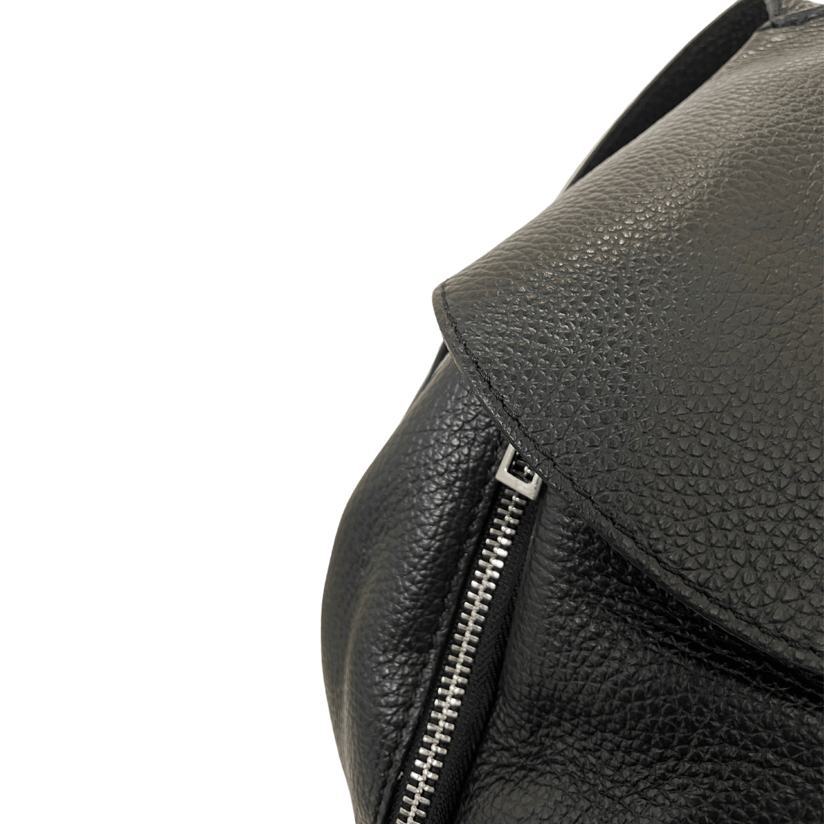 Details van het leer zwart #kleur_zwart