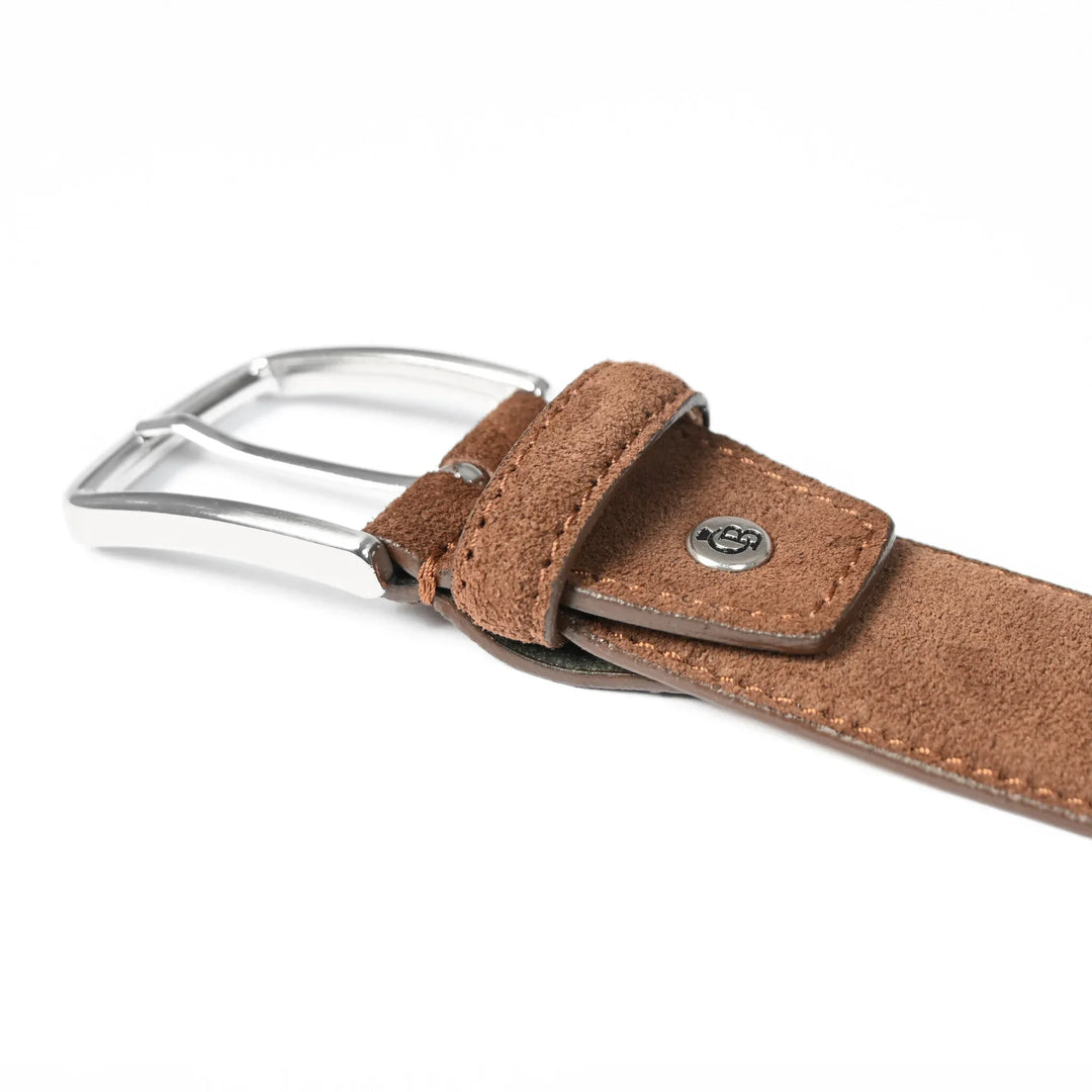 Details van de gesp #kleur_bruin