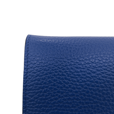 Details van het leer #kleur_blauw