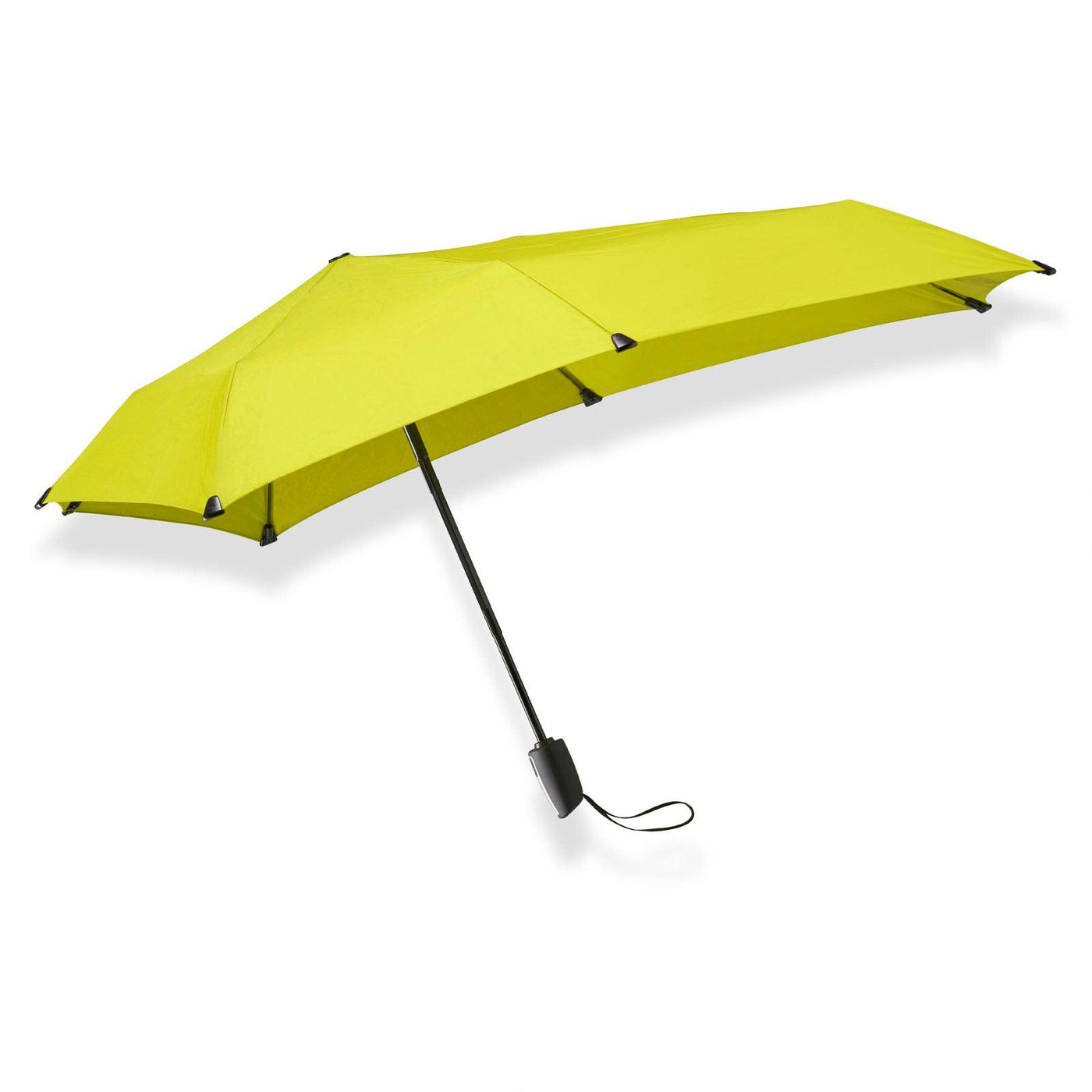 Voorkant Senz paraplu automatic op model safety-yellow #kleur_safety-yellow